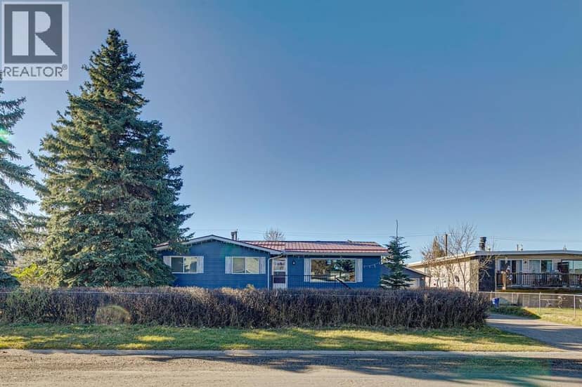 201 2 Street NW, Diamond Valley, photo 6