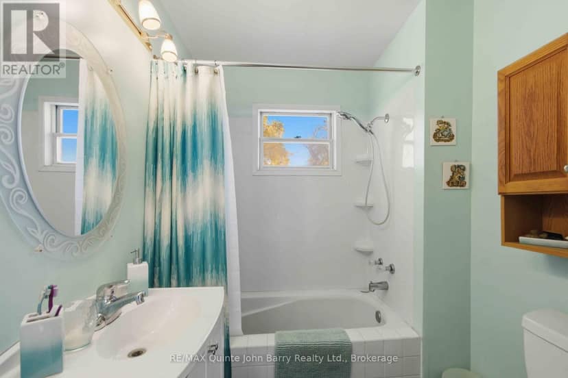 136 Moira Street E — photo 23 of 28