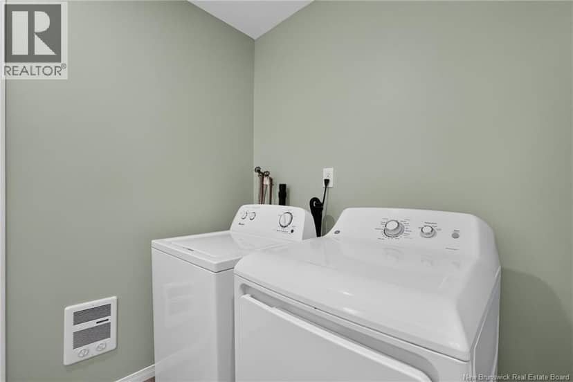 39 Saint-Oliver Road — photo 15 of 26