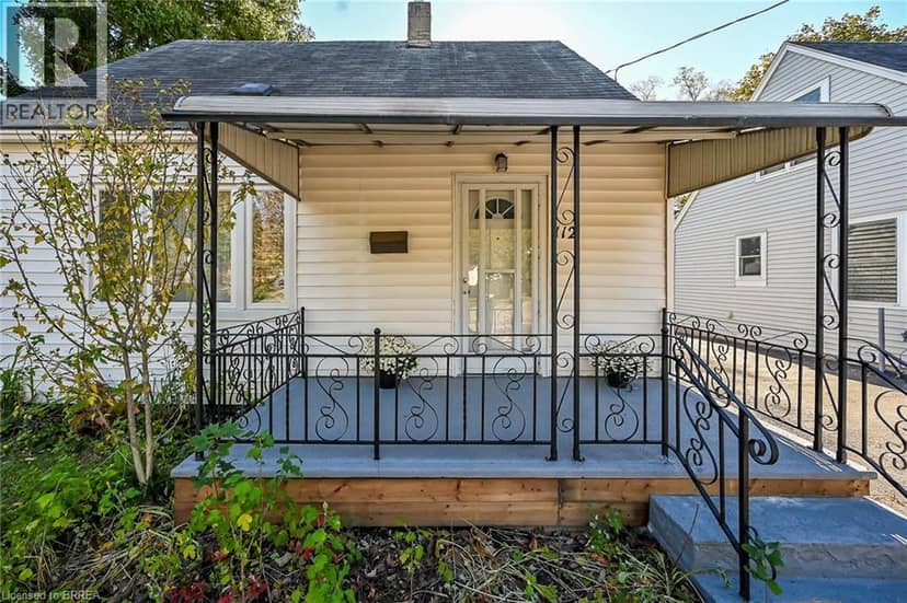112 WILKES Street — photo 4 of 40