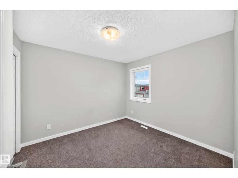 315 35 AV NW — photo 28 of 34