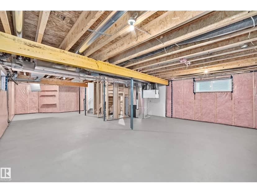 315 35 AV NW — photo 32 of 34