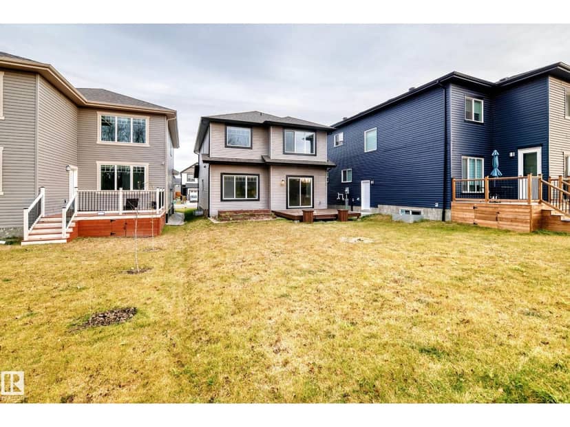 315 35 AV NW — photo 34 of 34