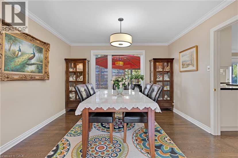 548 SANDBROOKE Court — photo 14 of 40