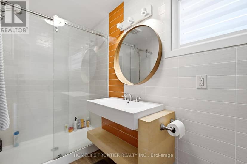 813 Lake Drive E — photo 30 of 40