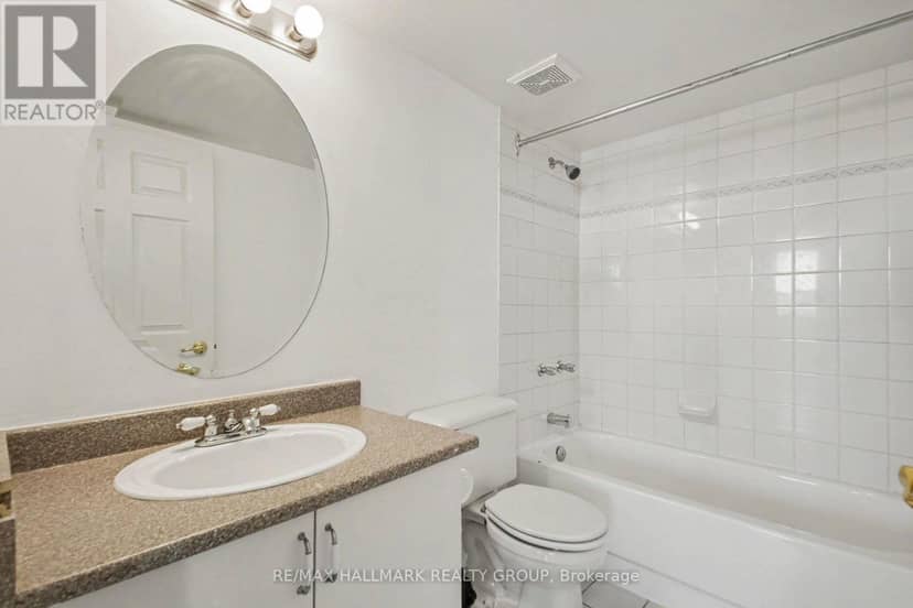 309 - 1440 Heron Road — photo 15 of 16