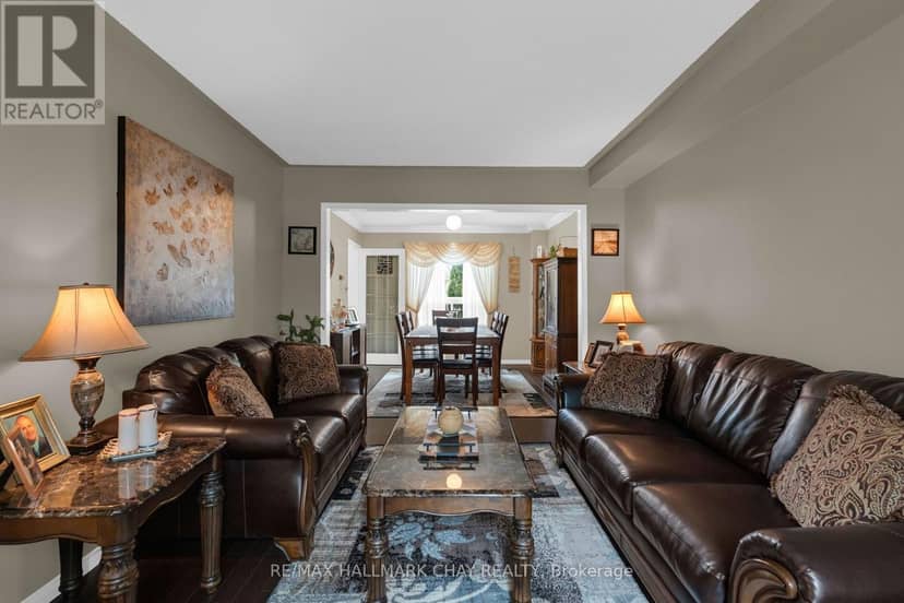 73 Brown Street — photo 16 of 40