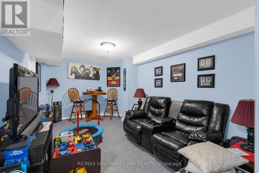 73 Brown Street — photo 30 of 40