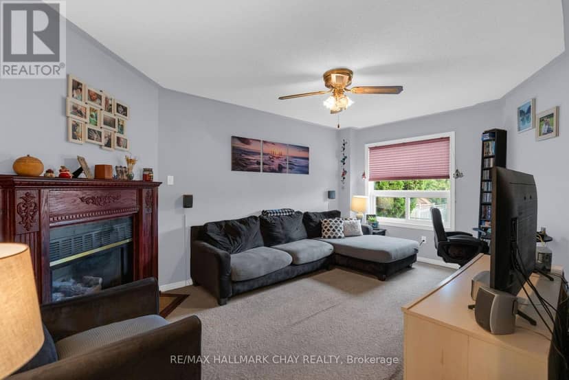 73 Brown Street, Barrie, photo 5