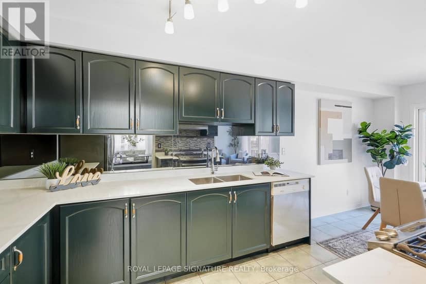 106 Heartleaf Crescent — photo 10 of 40