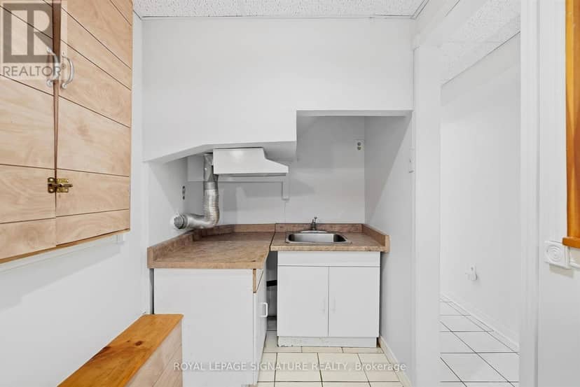 106 Heartleaf Crescent — photo 33 of 40