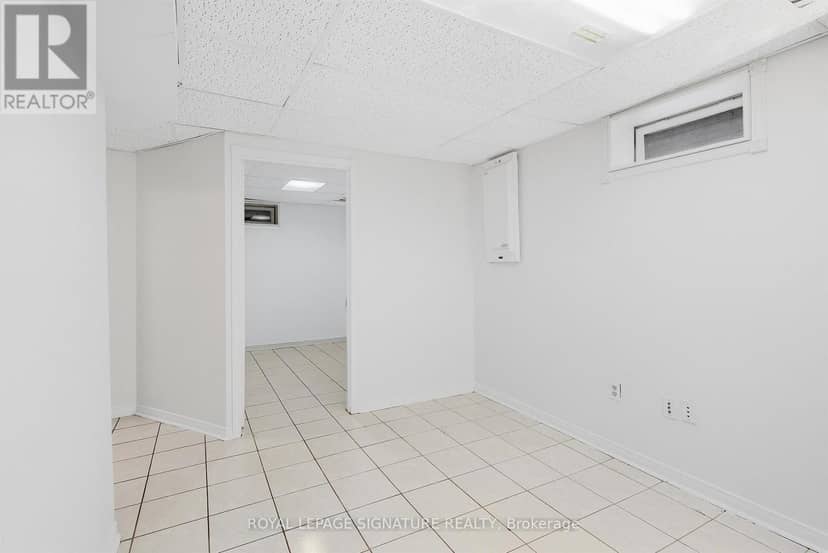 106 Heartleaf Crescent — photo 34 of 40