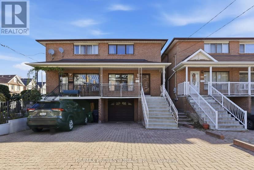 289 F Bartlett Avenue, Toronto, photo 2