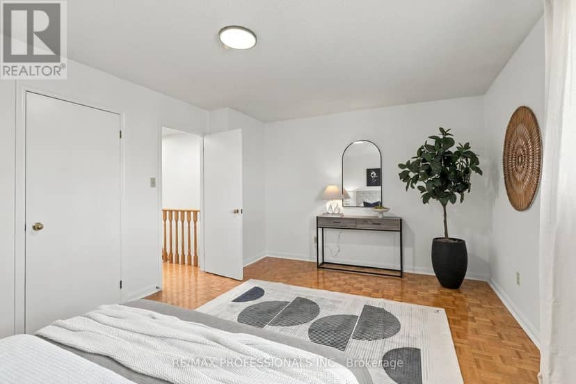 289 F Bartlett Avenue — photo 23 of 32
