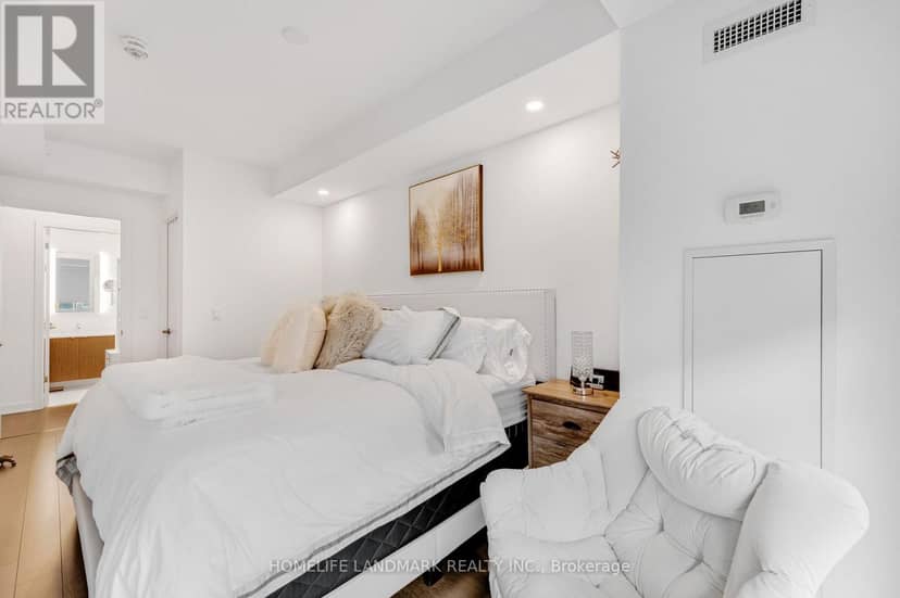 B213 - 5240 Dundas Street — photo 15 of 40