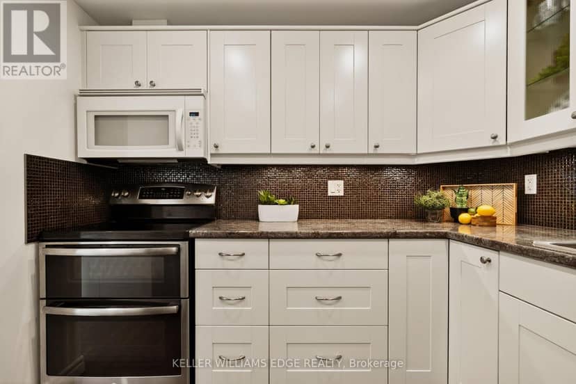 510 - 1225 North Shore Boulevard E — photo 15 of 40