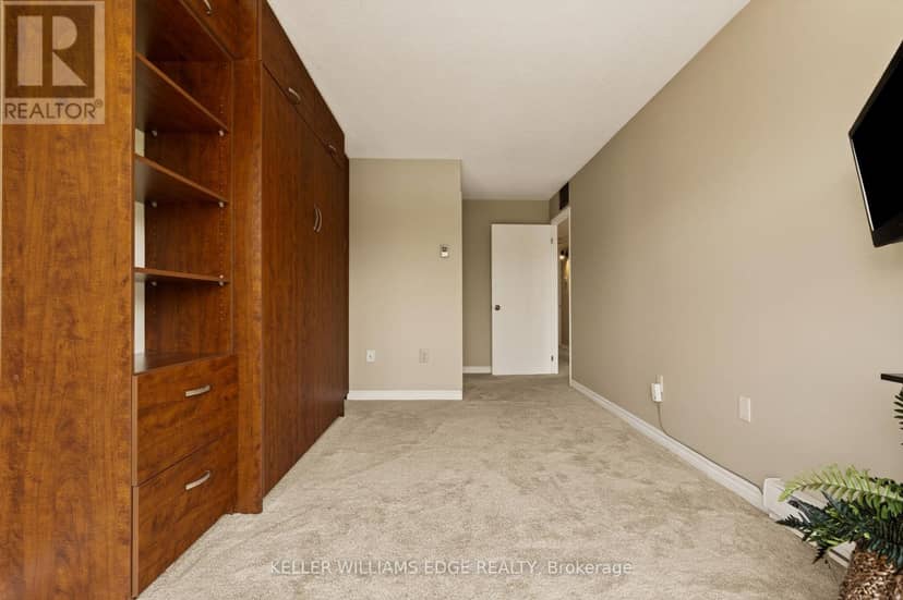 510 - 1225 North Shore Boulevard E — photo 27 of 40