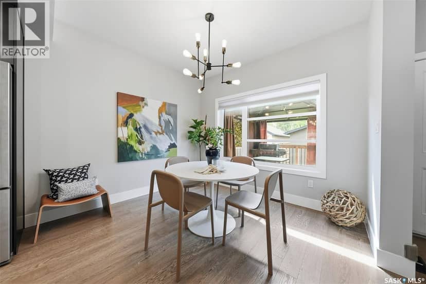 1513 Prince Of Wales AVENUE — photo 13 of 40