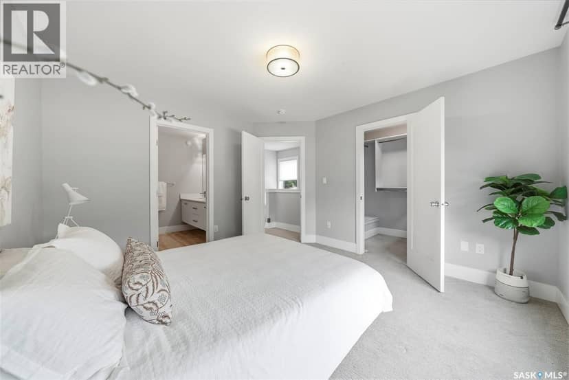 1513 Prince Of Wales AVENUE — photo 17 of 40