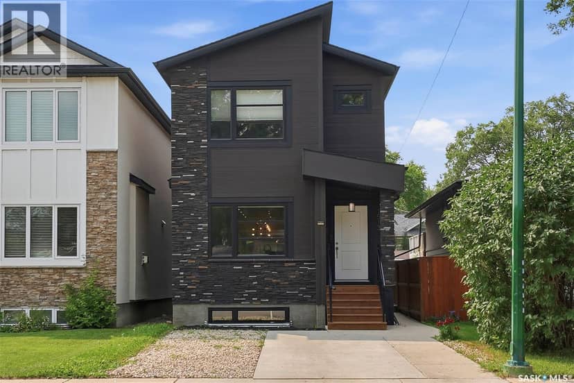 1513 Prince Of Wales AVENUE, Saskatoon, photo 2