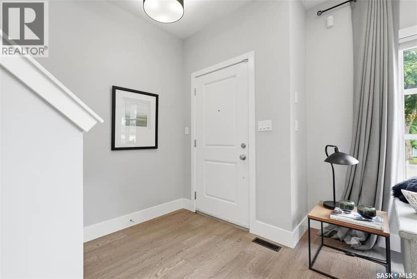 1513 Prince Of Wales AVENUE, Saskatoon, photo 3