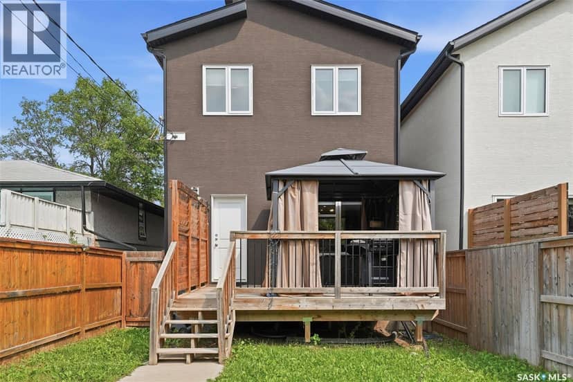 1513 Prince Of Wales AVENUE — photo 37 of 40