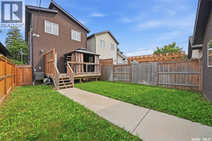 1513 Prince Of Wales AVENUE — photo 38 of 40