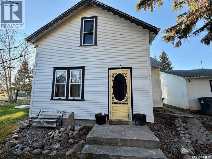302 3rd STREET, Medstead, photo 2
