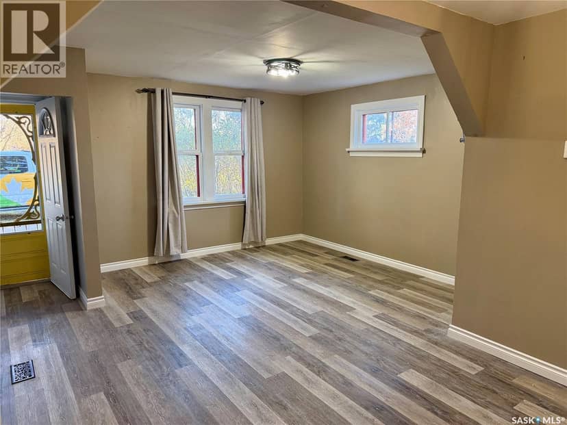 302 3rd STREET, Medstead, photo 7