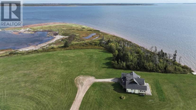 Lot Strang Road - Waterfront — photo 2 of 32