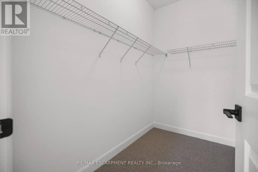 26 Beachwalk Crescent — photo 27 of 40