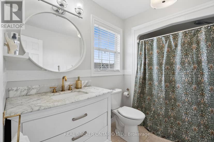 168 Hampson Crescent — photo 27 of 40