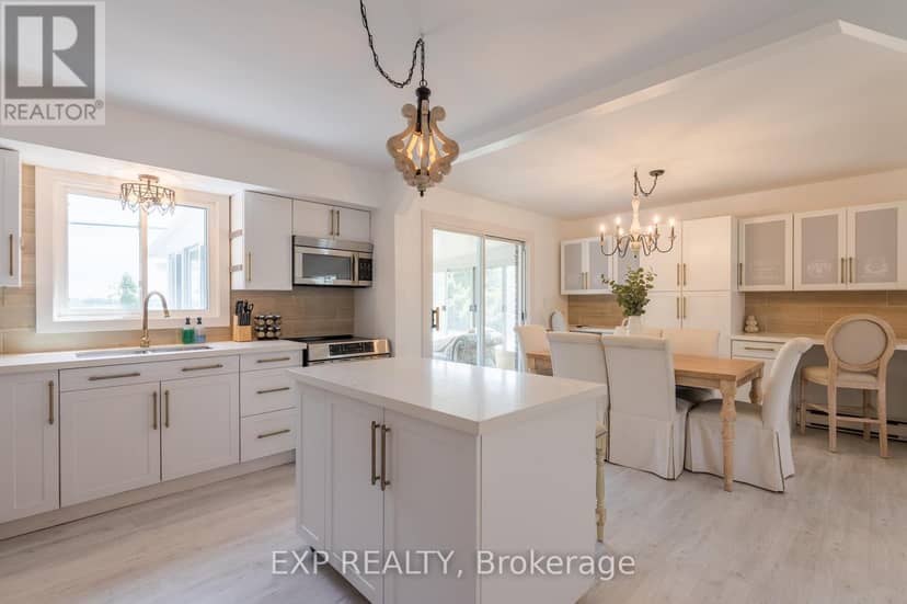 150 Bayview Drive — photo 10 of 40