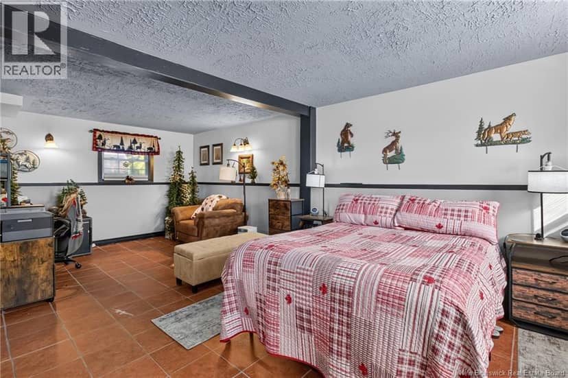 317 Montgomery Avenue, Riverview, photo 4