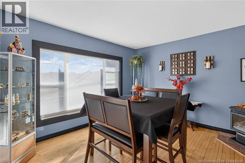 317 Montgomery Avenue, Riverview, photo 7