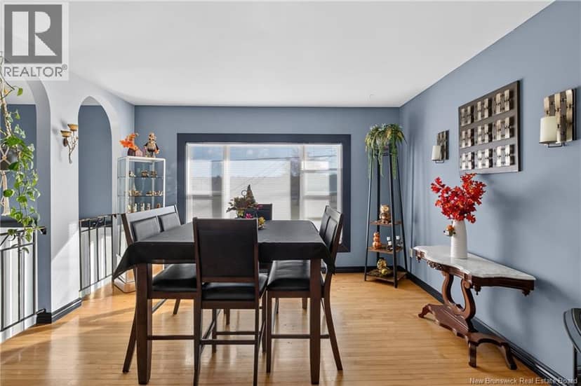 317 Montgomery Avenue, Riverview, photo 8