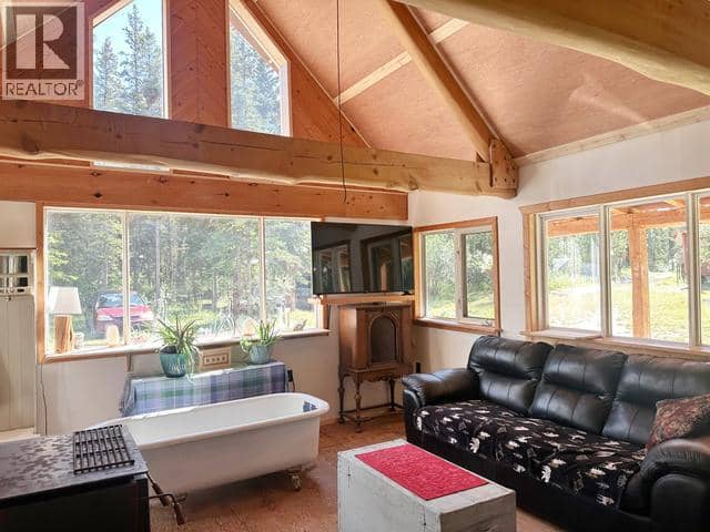 37 Tagish Estates — photo 19 of 35