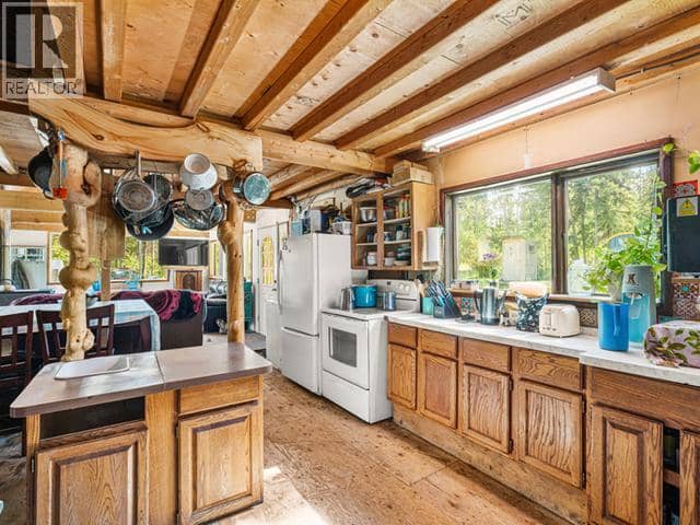 37 Tagish Estates — photo 24 of 35