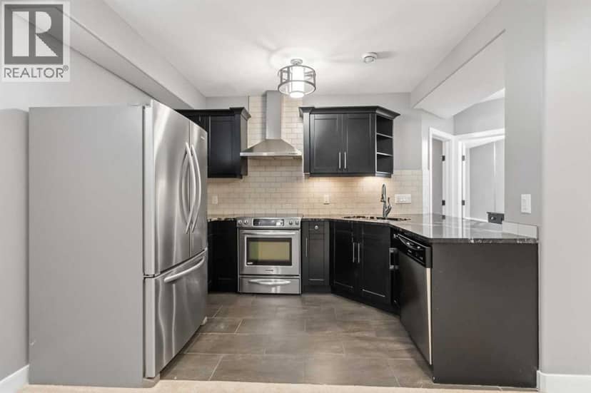 116 Dixon Road — photo 34 of 40