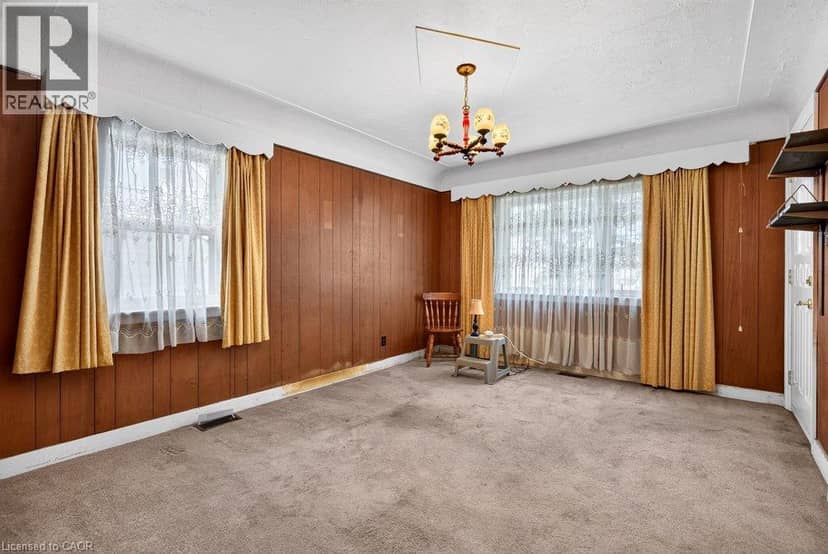 340 BARTON Street, Stoney Creek, photo 7