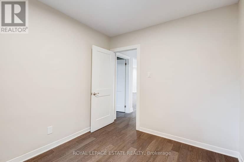12 Norlong Boulevard — photo 15 of 40