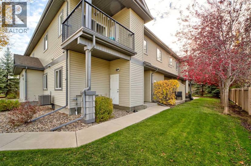 4, 125 Silkstone Road W, Lethbridge