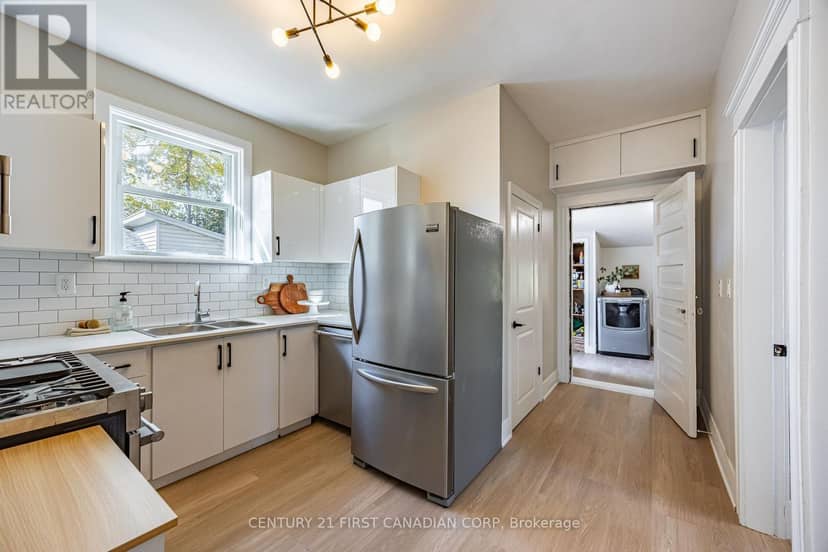 864 Stedwell Street — photo 15 of 40