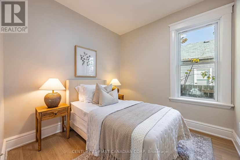 864 Stedwell Street — photo 16 of 40