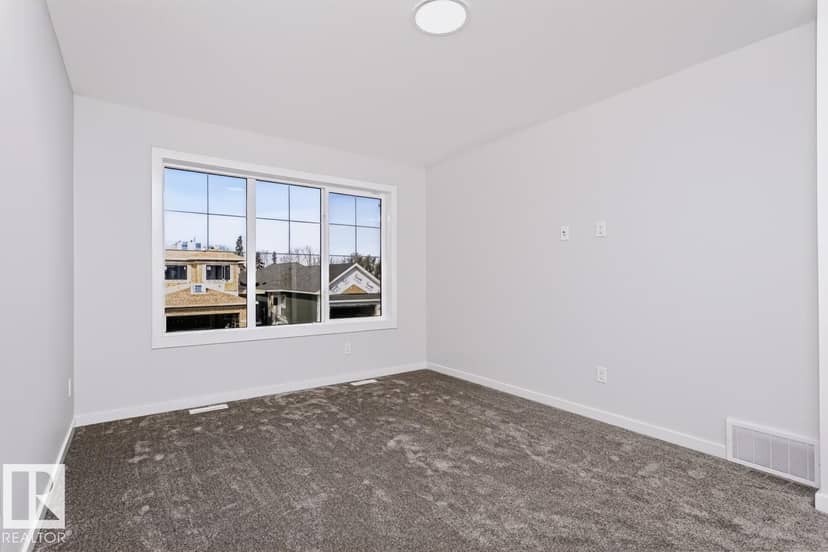 46 Chartres CL — photo 22 of 26