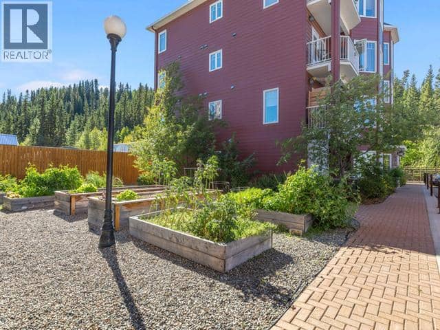 201-6100 6th Avenue, Whitehorse, photo 8