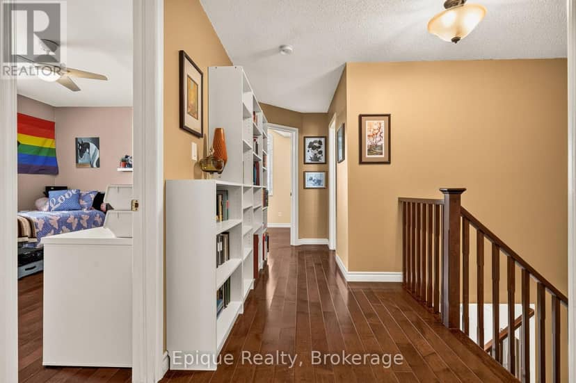 184 Locheed Drive — photo 18 of 40