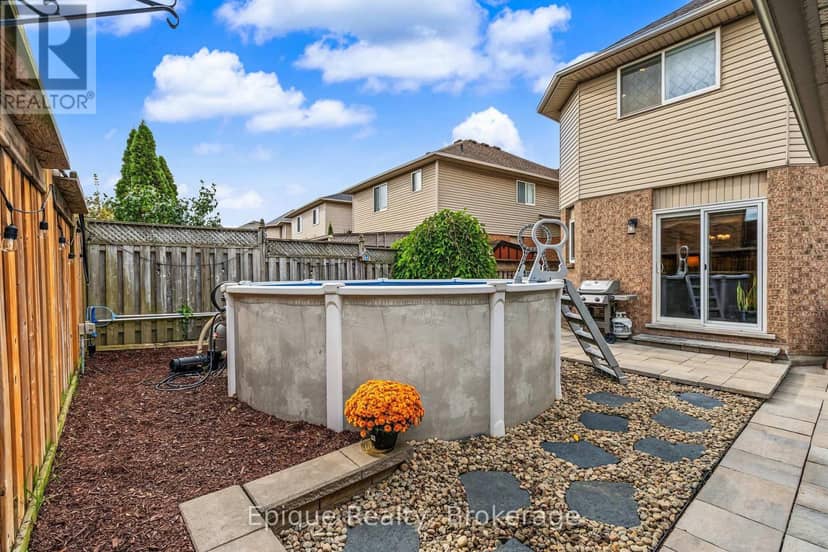 184 Locheed Drive — photo 39 of 40