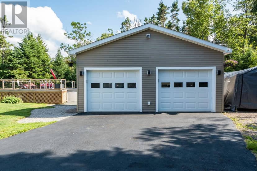 6 Spruce Lane — photo 37 of 40
