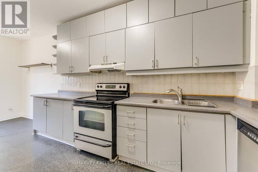 16 St. James Court, Toronto, photo 2